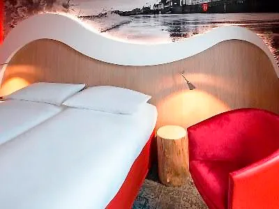 Ibis Styles Malo Port