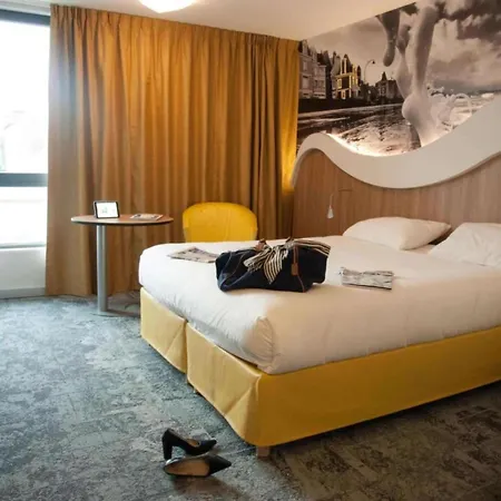 Ibis Styles Malo Port סן מלו