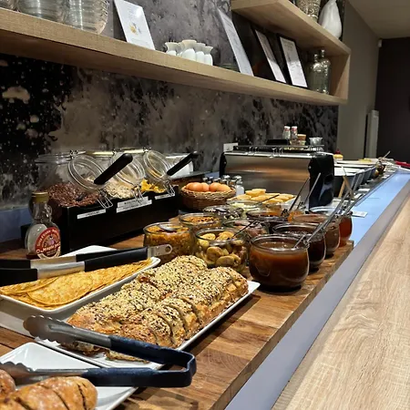 מלון Ibis Styles Malo Port 3*