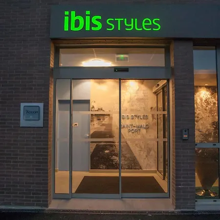 מלון Ibis Styles Malo Port 3*