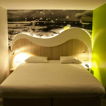 מלון Ibis Styles Malo Port 3*